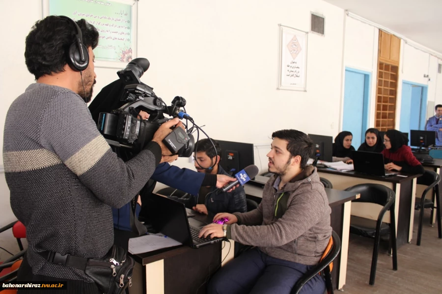 دکتر جامعی:

مسابقه ملی "فن‌ورز" توسط دانشگاه فنی و حرفه‌ای فارس برگزار می‌شود 5