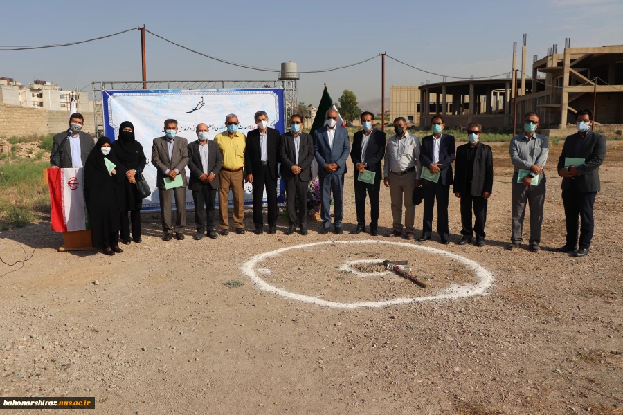 گزارش تصویری از مراسم کلنگ زنی ساخت خوابگاه متاهلین  دانشگاه فنی و حرفه ای استان فارس 3