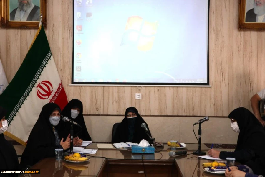 بازدید و حضور معاون محترم رییس جمهور سرکار خانم دکتر از دانشکده فنی و حرفه ای دختران شیراز 6